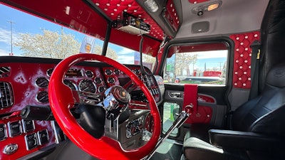 Interior of Gary Jones' 2018 Peterbilt 389