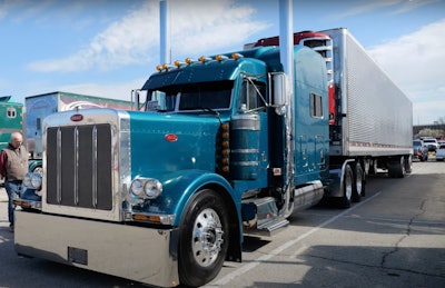Marcus Sommers' 2001 Peterbilt 379