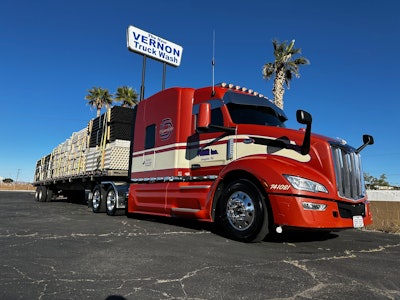 Dale Ziegler's 2024 Peterbilt 579