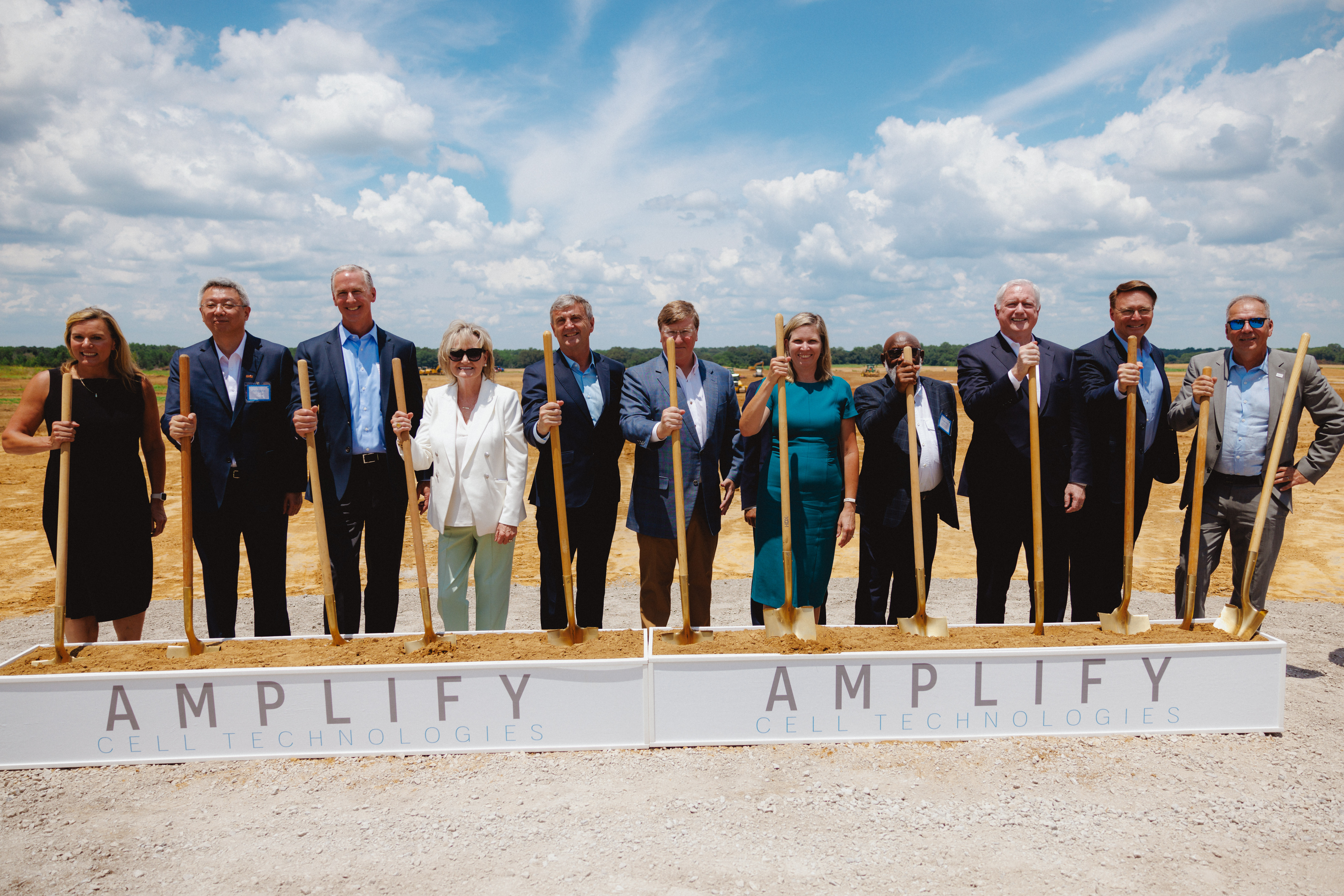 Amplify joint venture battery plant groundbreaking