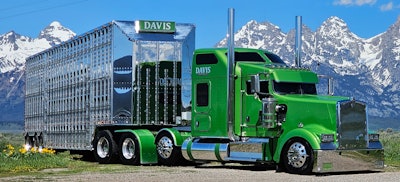 Cody Davis' 2022 Kenworth W900