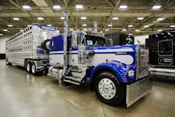 David Schnautz's 1981 Kenworth W900A and 1982 Wilson livestock hauler