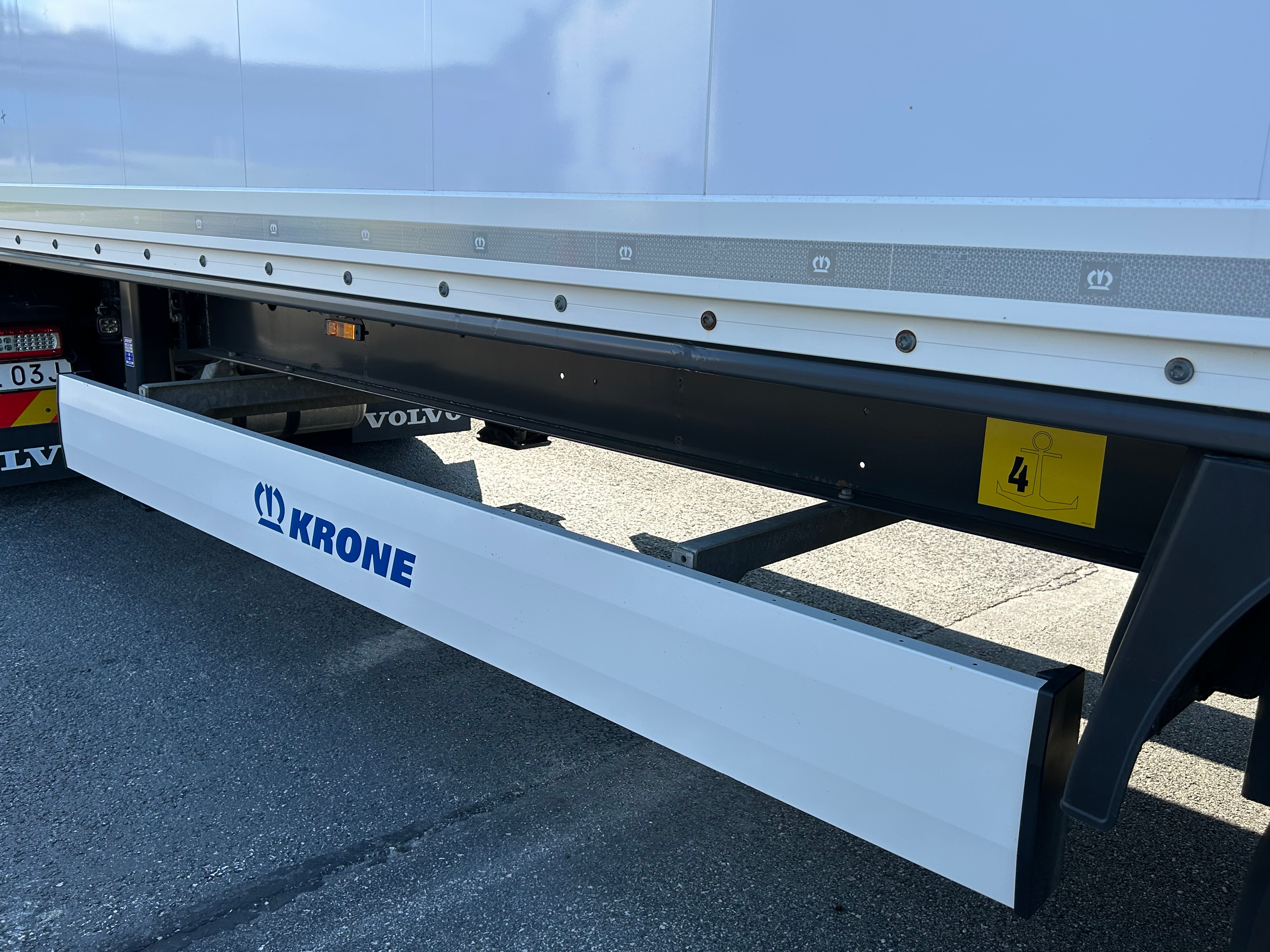 side underride guard