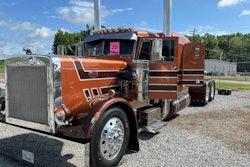Brant Arnold's 1970 Peterbilt 358
