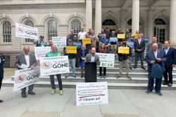 New York City truck-idling complaint/fine program demonstration at city hall