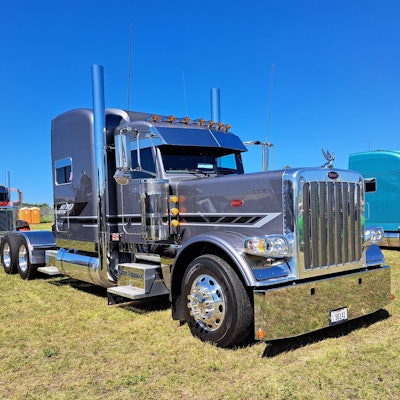 Tim Porter's 2024 Peterbilt 389