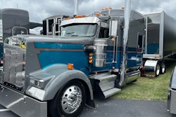 Nate Stone's 2005 Kenworth W900
