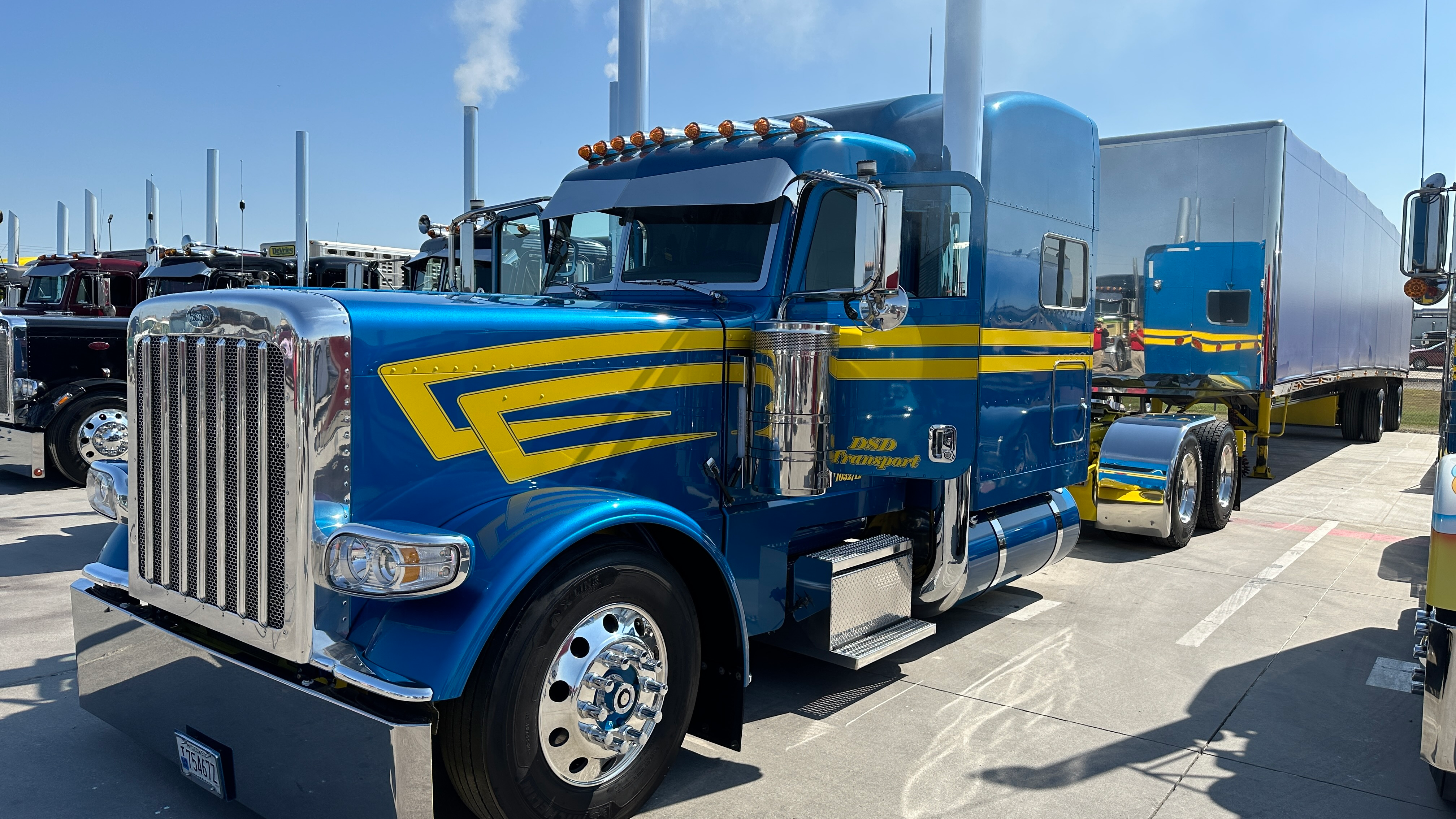 Sy Kunesh's 2024 Peterbilt 389