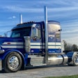 589 Peterbilt