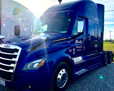 2025 Freightliner Cascadia
