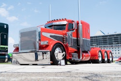 Kaleb Hammett's 2019 Peterbilt 389
