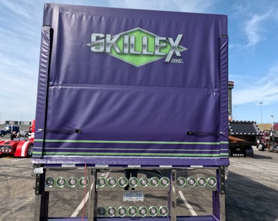 Joker Trailer Rear