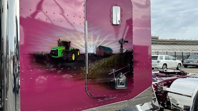 Airbrushed farm scene on Sunrise Equipment's 1997 Peterbilt 379