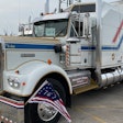 Jay Van Kampen's 1976 Kenworth W900 Bicentennial
