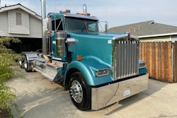 Steven Lenard's 2022 Kenworth W900L
