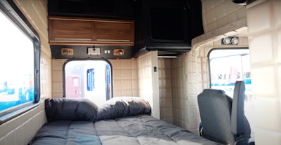 Sleeper of Bryan Martin's 1987 Peterbilt 359