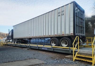 Kincaid's current rig is a Western Star he's owned since 2018, a 2001 4900EX built in 1999 as a Millennial Edition and powered by a 550-hp 6NZ Caterpillar.
