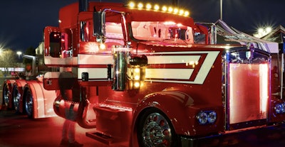 AN Transport's 'Never Satisfied' 2008 Kenworth W900L