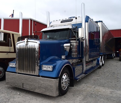 As the family grew, so too did the truck. Rissler upgraded to this 2003-model Kenworth with a 120-inch ARI big bunk in later years.
