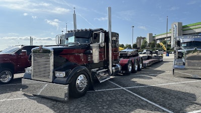1st: Kevin Hunter, Eighty Four, Pennsylvania -- 2024 Kenworth W900L