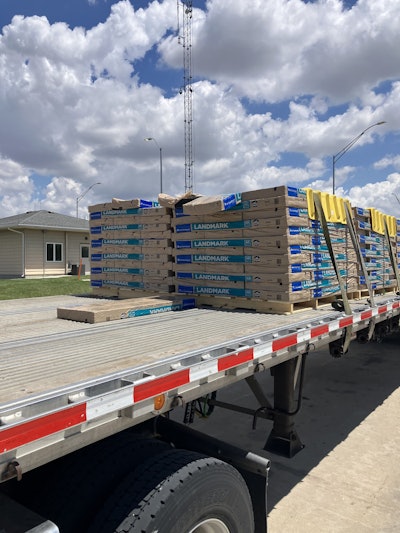 Not exactly a secure load, is it?