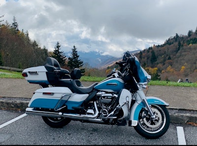 Treadway modeled the colors and scheme in some ways to be an exact match to his 2017 Harley-Davidson Ultra Classic motorcycle in Harley’s Frosted Teal with white pearl, along with gray stripes.
