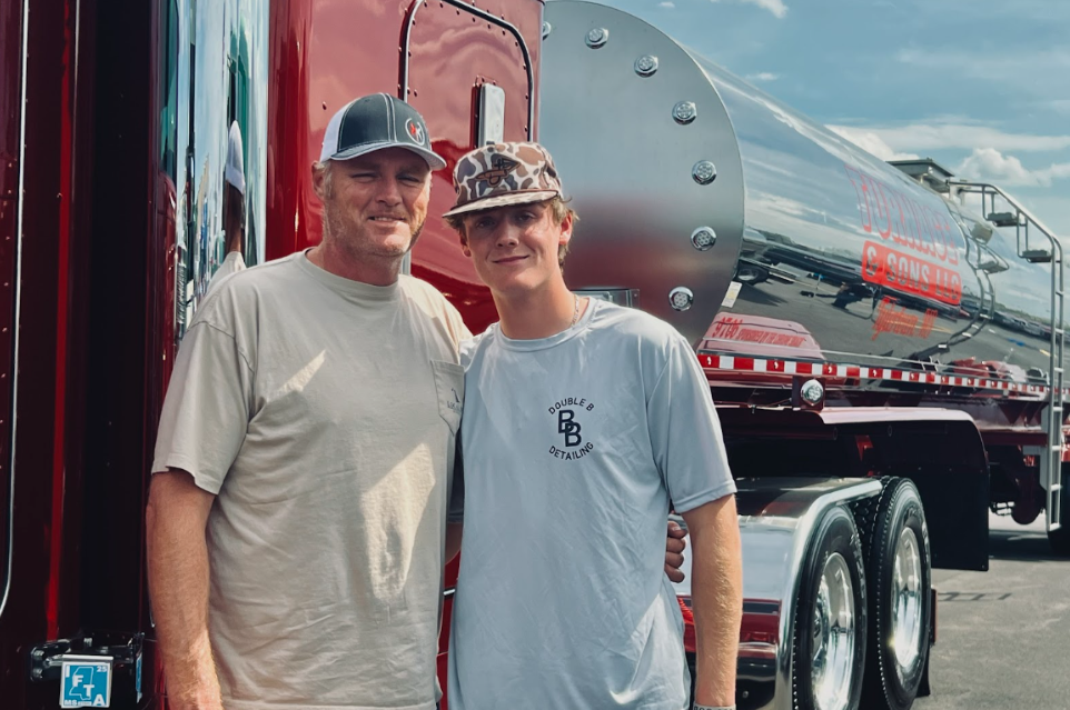 Robbie (left) and Levi Turnage