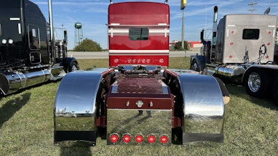 12 Ga. Customs did all the stainless work and shipped it to Southerland Bros. for install -- including the deck plate and fenders.