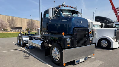 North Carolina-based owner-operator Richard Yeager has built this 1954 International over the course of about eight years.