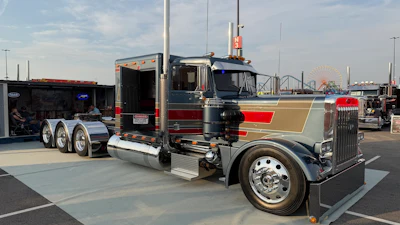 Never Satisfied Builds brought this custom 1985 Peterbilt 359 for its entry in the MATS Big Rig Build-Off. Sitting on a 320-inch wheelbase, the truck boasts a 650-hp 5EK Cat with an 18-speed and a 4-speed auxiliary and 3.70 rears.