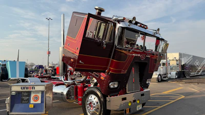 Defending Big Rig Build-Off champ Luke Rethwisch is looking to defend his title with 'High Rise Suite,' a 1976 Peterbilt 352H with a 110-inch big bunk. It boasts a V8 Cat with an 18-speed and 3.70 rears.