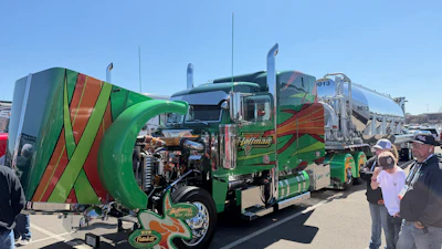 1st: Bruce Jones, 2000 Peterbilt 379 and 2025 Mac