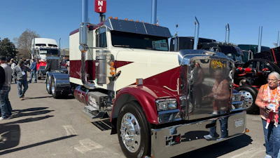 1st: Tyler LaMontagne, 1983 Peterbilt 359