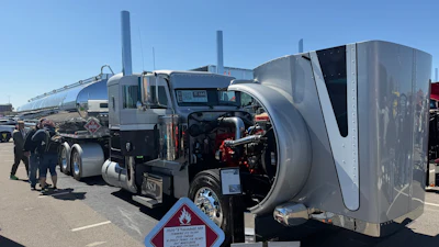 Best of Show: Blake Ray, 2020 Peterbilt 389 and 2026 Mac
