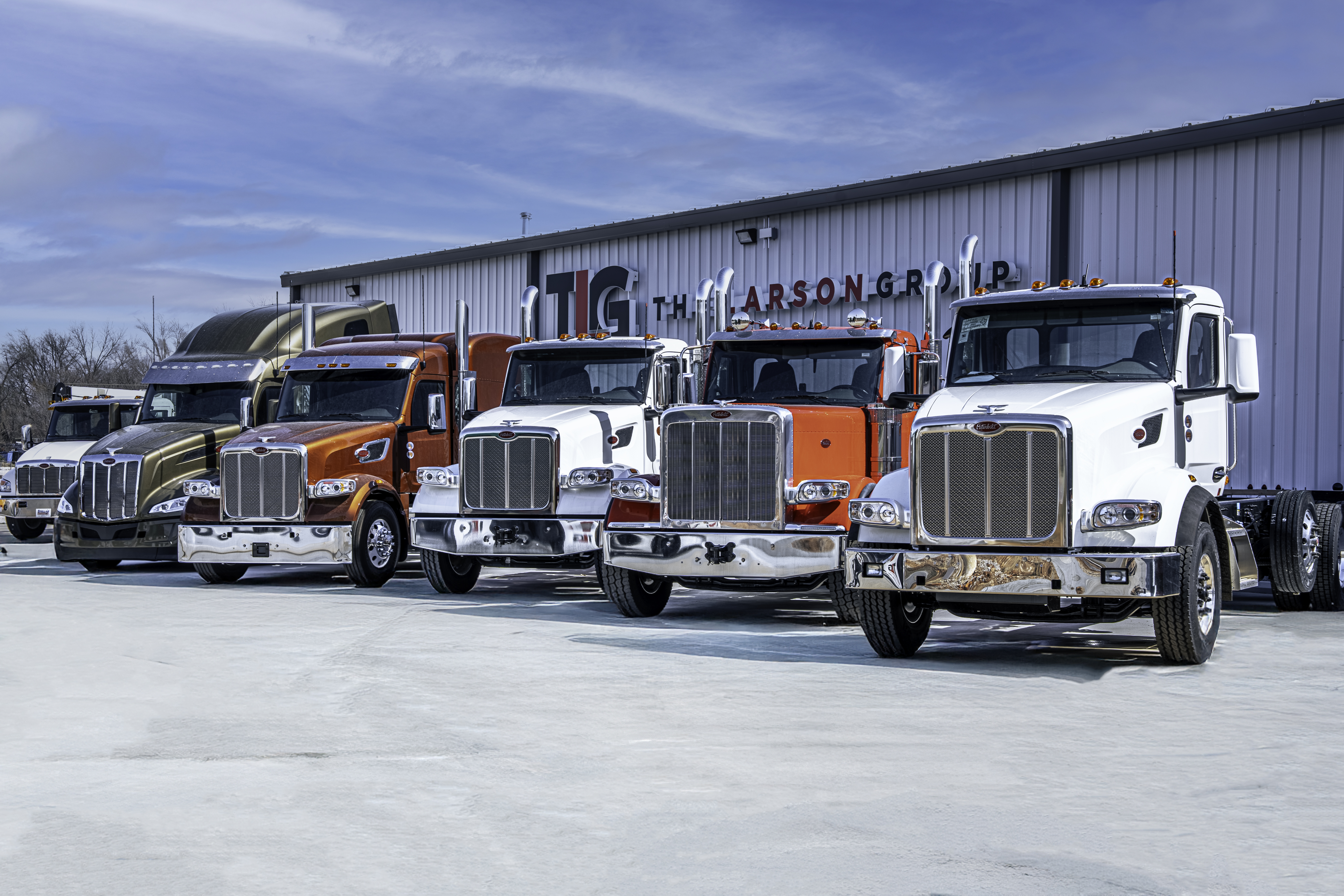 The Larson Group (TLG) was named the winner of the 2025 Successful Dealer Award, presented by Overdrive sister publication Trucks, Parts, Service. The award honors and recognizes the strongest dealer entities in the North American medium- and heavy-duty trucking sector.