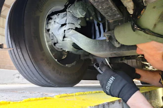 Inspector Brakes Inspection Roadcheck Todd