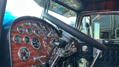 Niell Interior