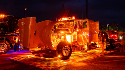 3rd: Ronnie Millsaps, 1969 Peterbilt
