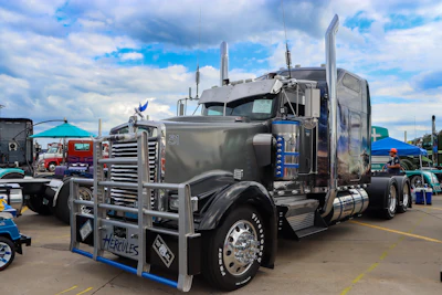1st: Cowboy Weverka of Octavia, Nebraska, 2005 Kenworth W900L, “Hercules”