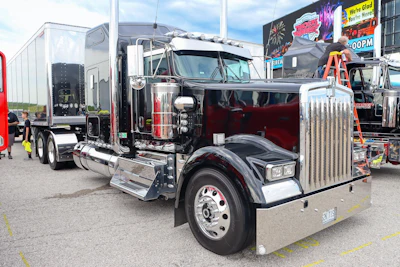1st: Ken Oligschlaeger of St. Elizabeth, Missouri, 2025 Kenworth W900 and 2025 Great Dane