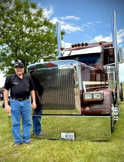 Elton Wek and his show-ready 2000 Peterbilt 379 out at Wheel Jam