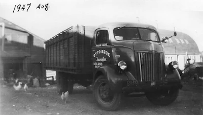 This shot from the Otto Transfer archives shows Kevin's father Charlie Otto's early equipment.