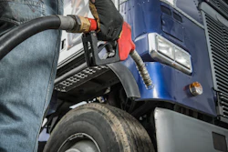 Dyed Diesel Cabover Adobestock 357809374 b Il W Cggu Gn