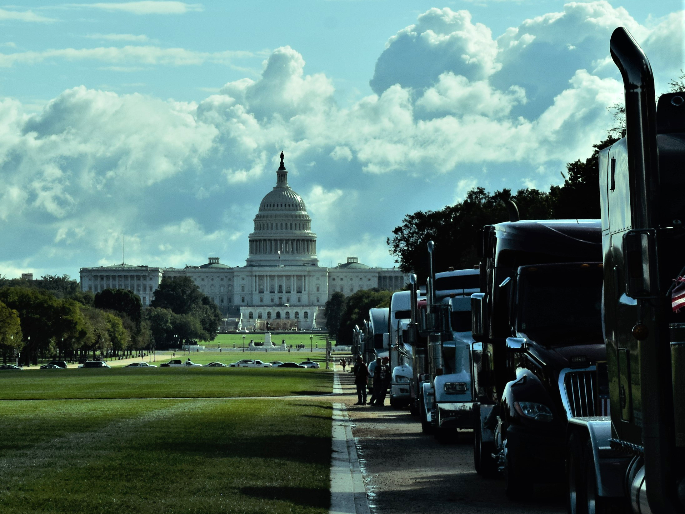 A truck show on the National Mall? That's what TenFour D.C. is, with an emphasis on the advocacy exchange between working drivers and the public, regulators and Congressional reps.